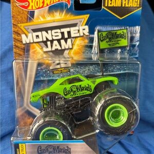 Hot Wheels Monster Jam Gas Monkey Garage Lime Green Truck